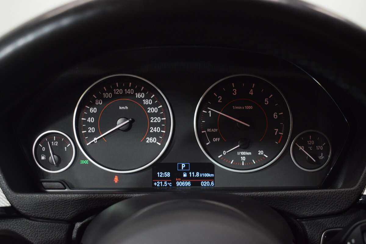 Купить BMW 3 серии с пробегом. Фото: #16