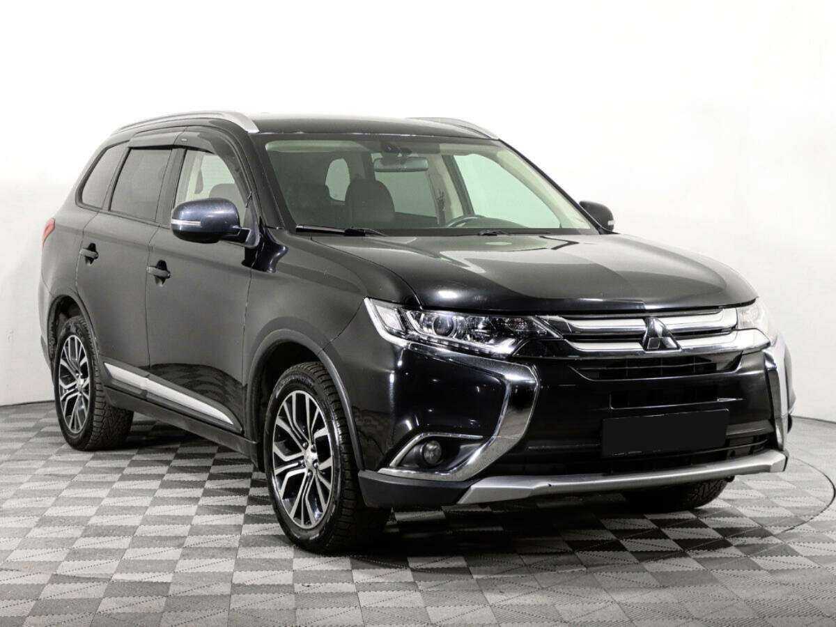 Купить Mitsubishi Outlander с пробегом. Фото: #2