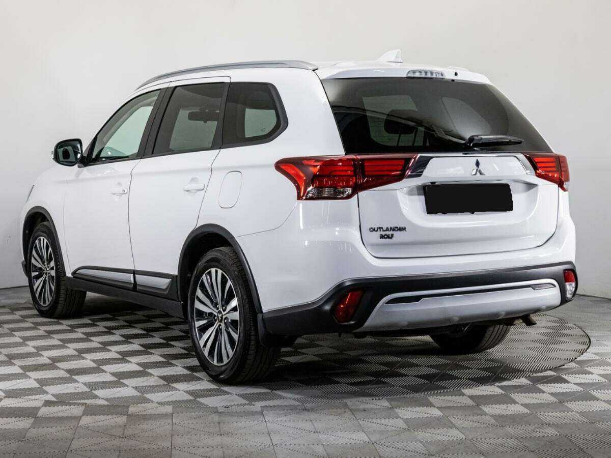 Купить Mitsubishi Outlander с пробегом. Фото: #6