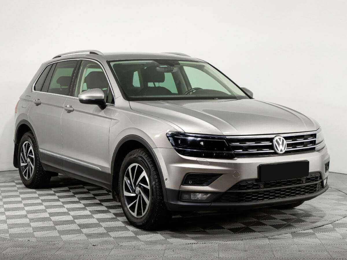 Купить Volkswagen Tiguan с пробегом. Фото: #2