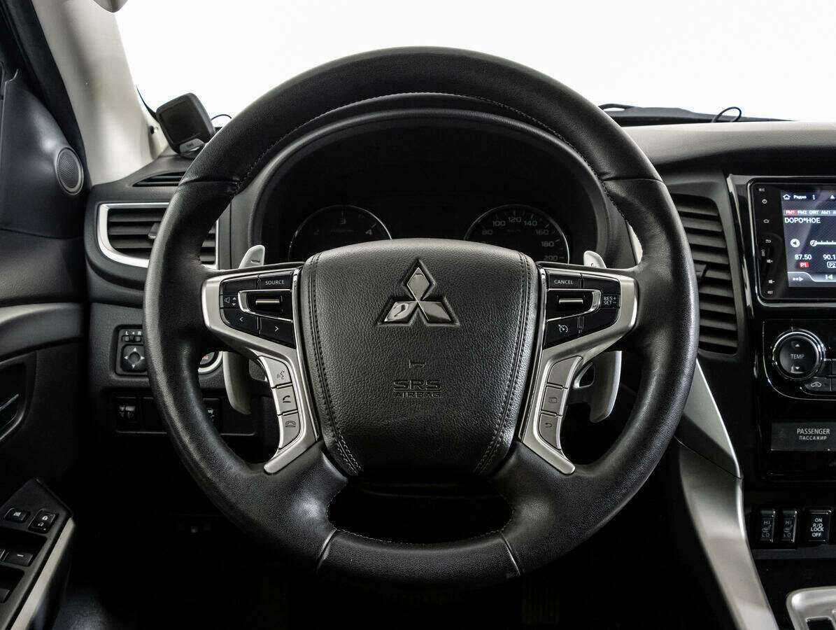 Купить Mitsubishi Pajero Sport с пробегом. Фото: #11