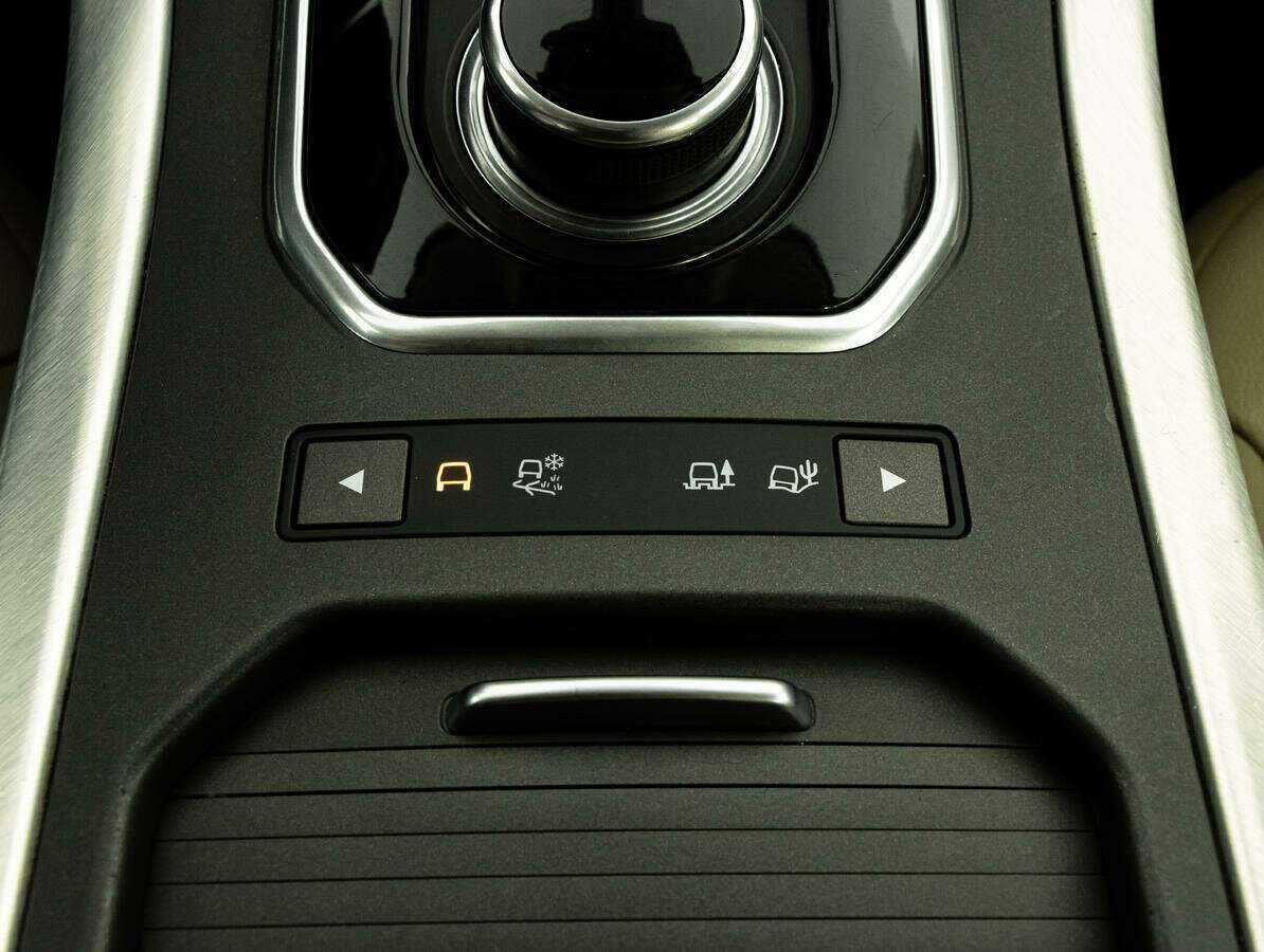 Купить Land Rover Range Rover Evoque с пробегом. Фото: #13