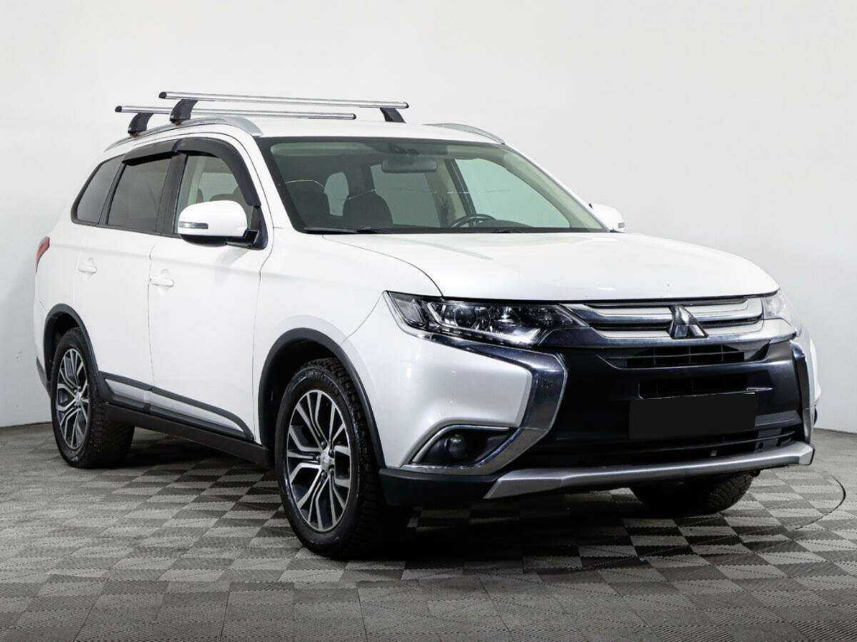 Купить Mitsubishi Outlander с пробегом. Фото: #2