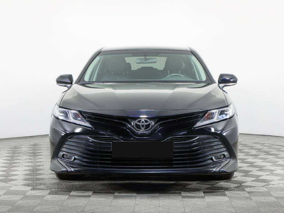 Купить Toyota Camry с пробегом. Фото: #1