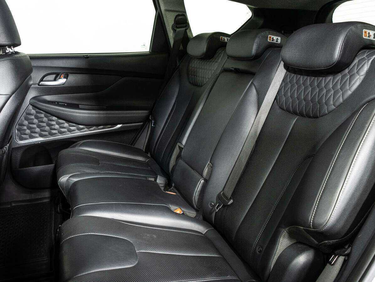 Купить Hyundai Santa Fe с пробегом. Фото: #7
