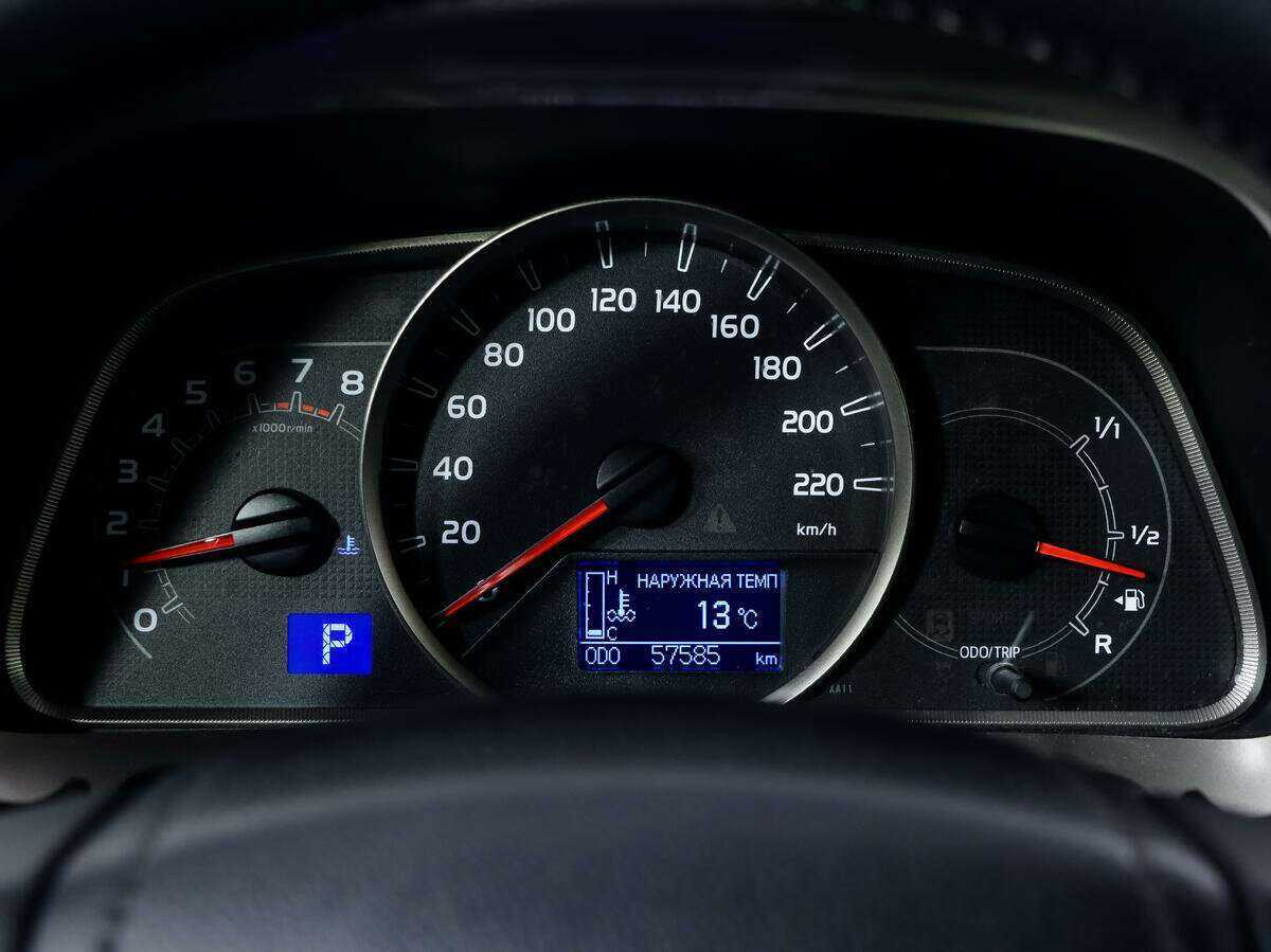 Купить Toyota RAV4 с пробегом. Фото: #14