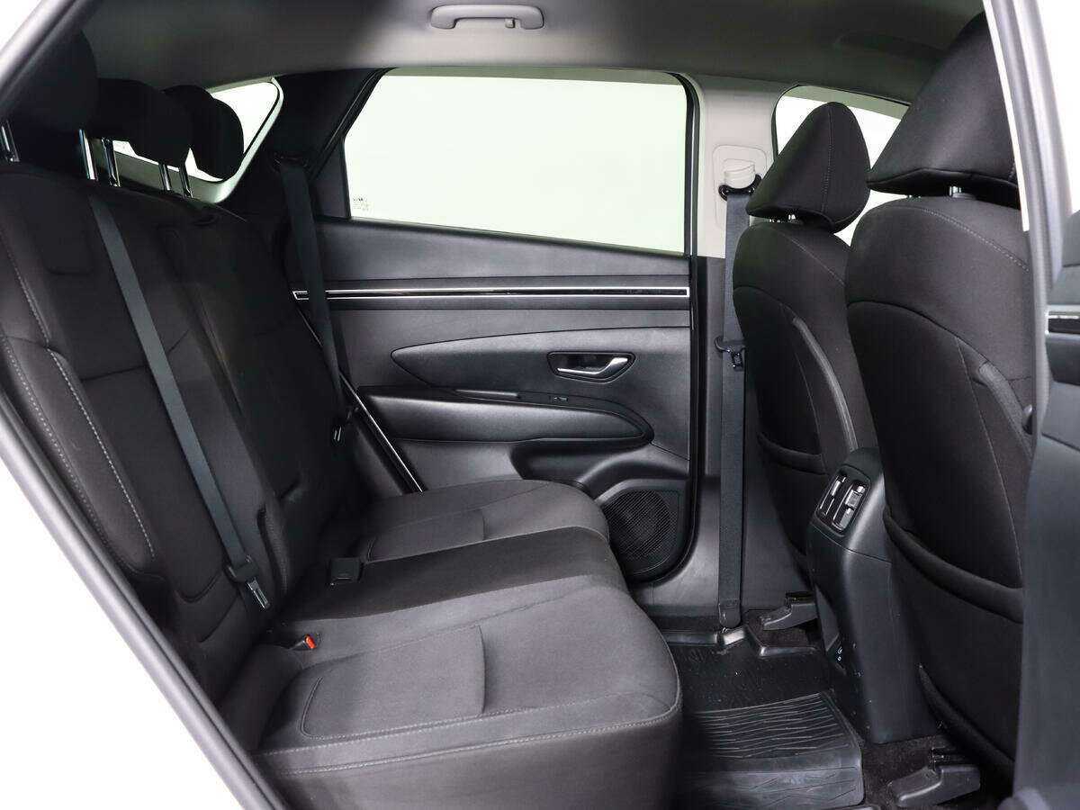 Купить Hyundai Tucson с пробегом. Фото: #16