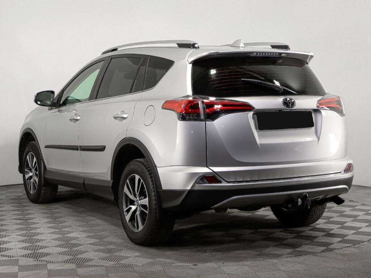 Купить Toyota RAV4 с пробегом. Фото: #5