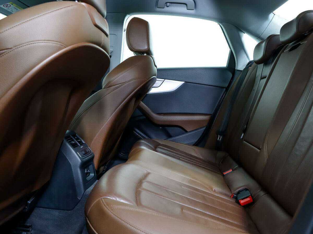 Купить Audi A4 с пробегом. Фото: #6