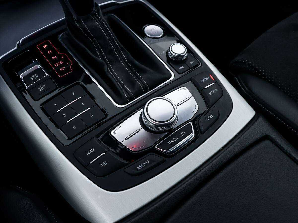 Купить Audi A6 с пробегом. Фото: #11
