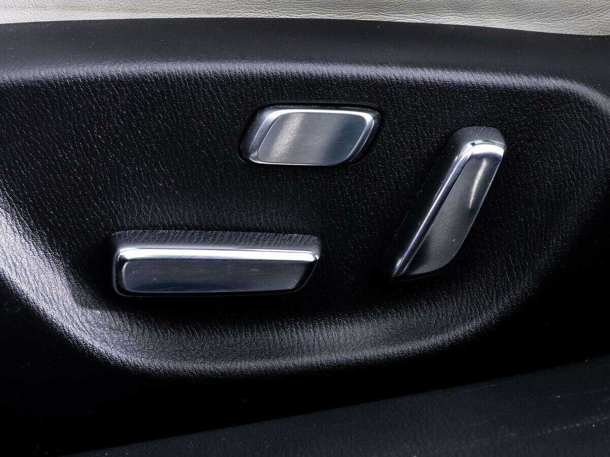 Купить Mazda 6 с пробегом. Фото: #24