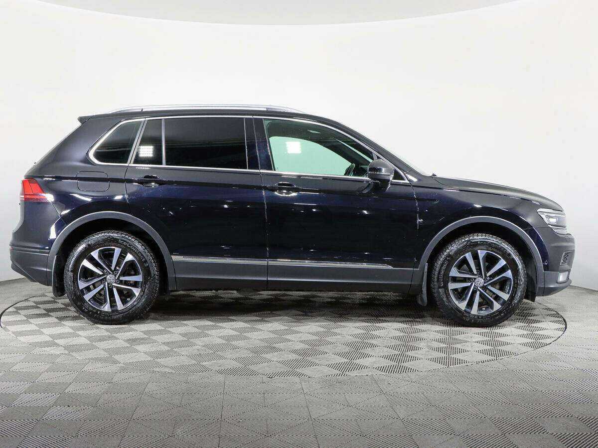 Купить Volkswagen Tiguan с пробегом. Фото: #3