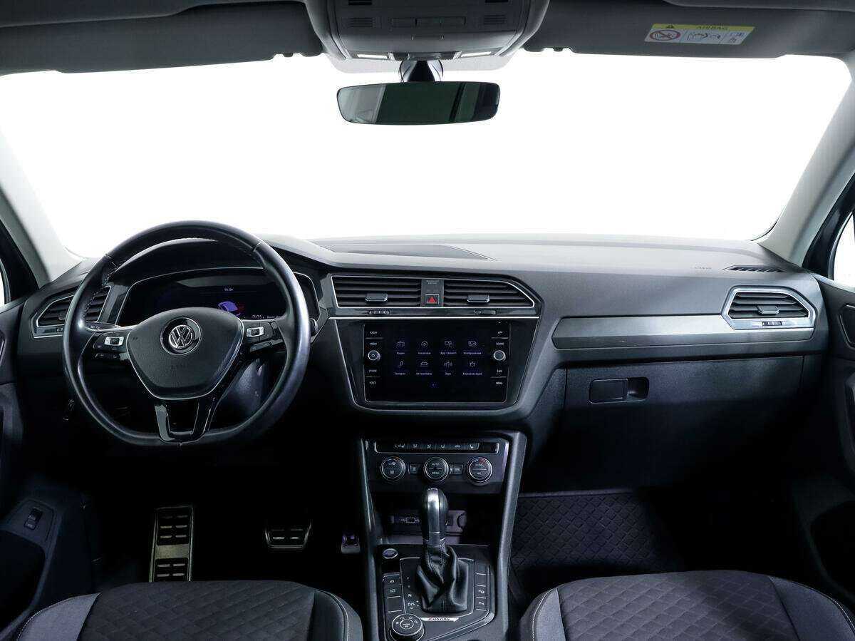 Купить Volkswagen Tiguan с пробегом. Фото: #9