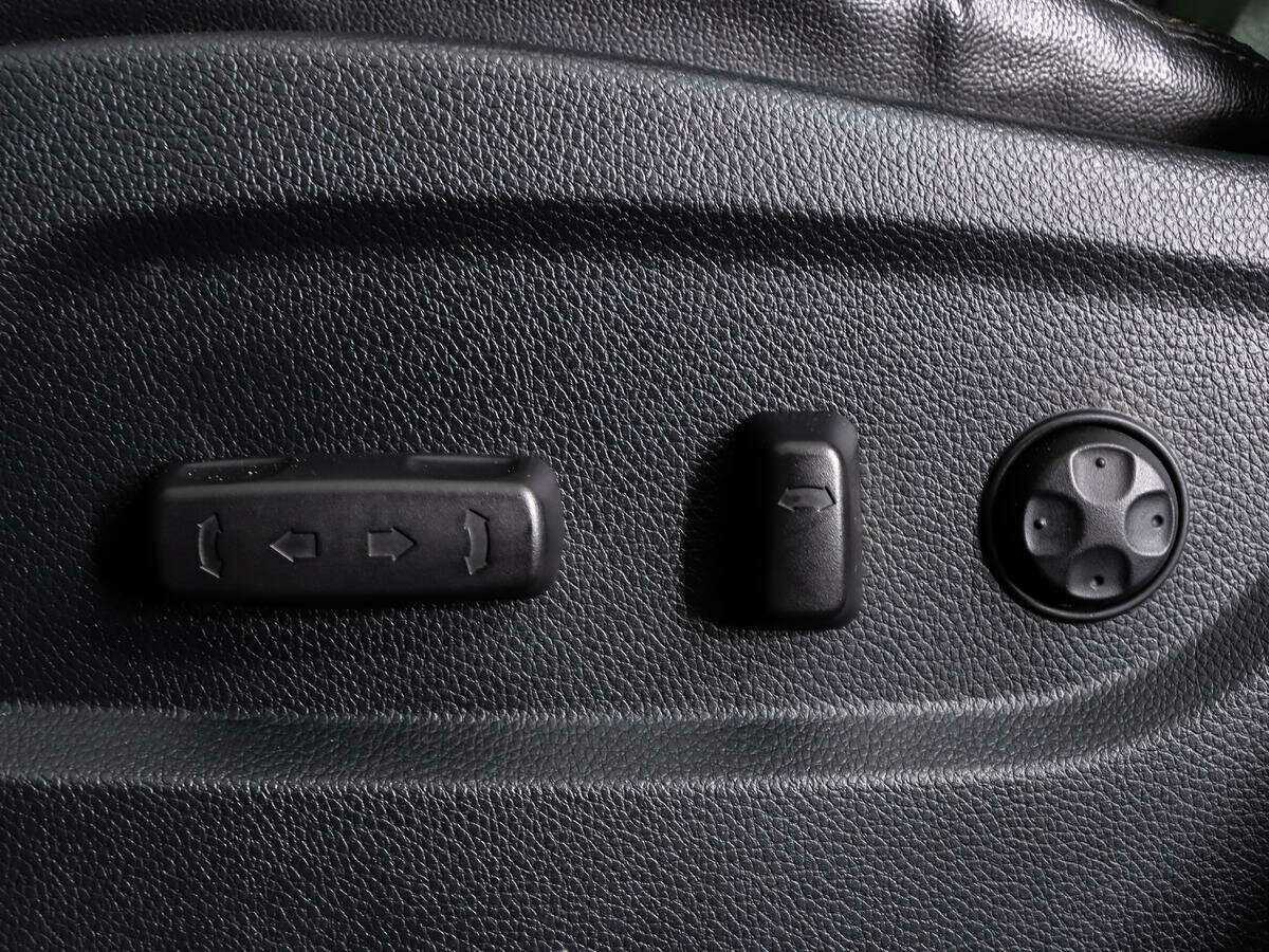 Купить Hyundai Santa Fe с пробегом. Фото: #19