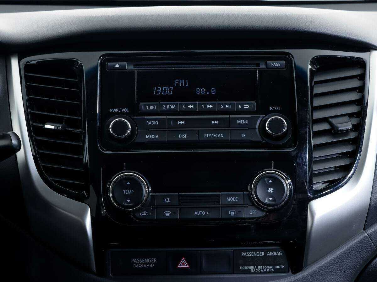 Купить Mitsubishi Pajero Sport с пробегом. Фото: #11