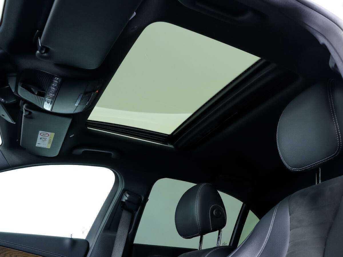 Купить Mercedes-Benz E-Класс с пробегом. Фото: #12