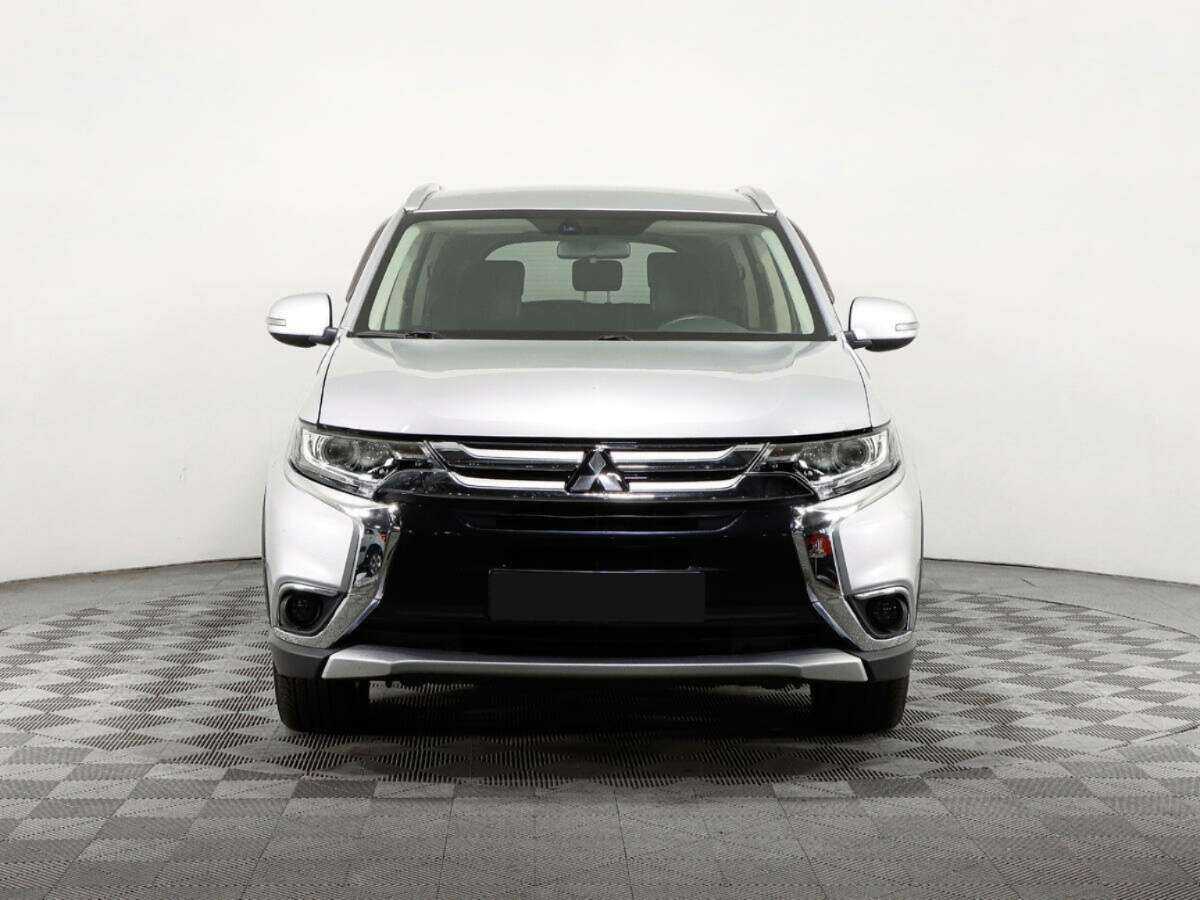 Купить Mitsubishi Outlander с пробегом. Фото: #1
