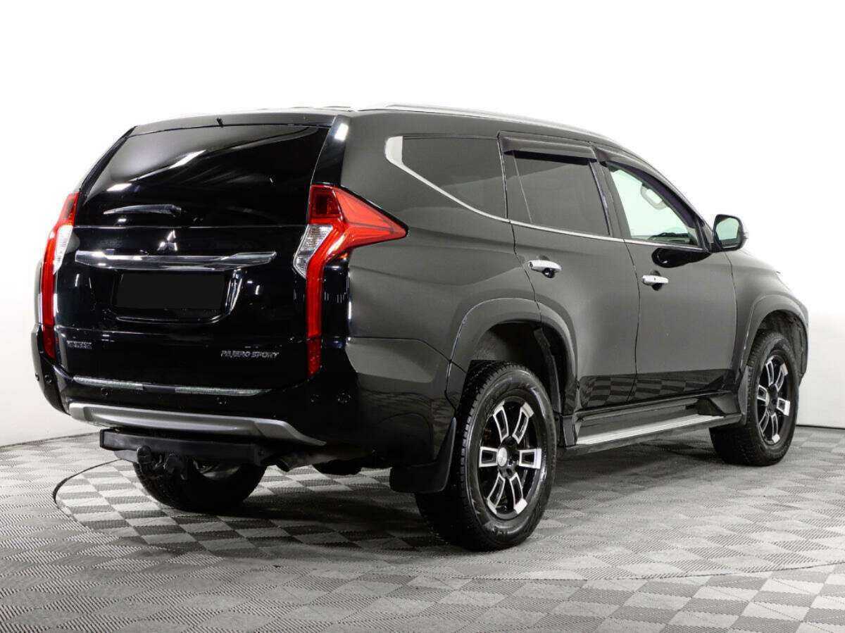 Купить Mitsubishi Pajero Sport с пробегом. Фото: #4