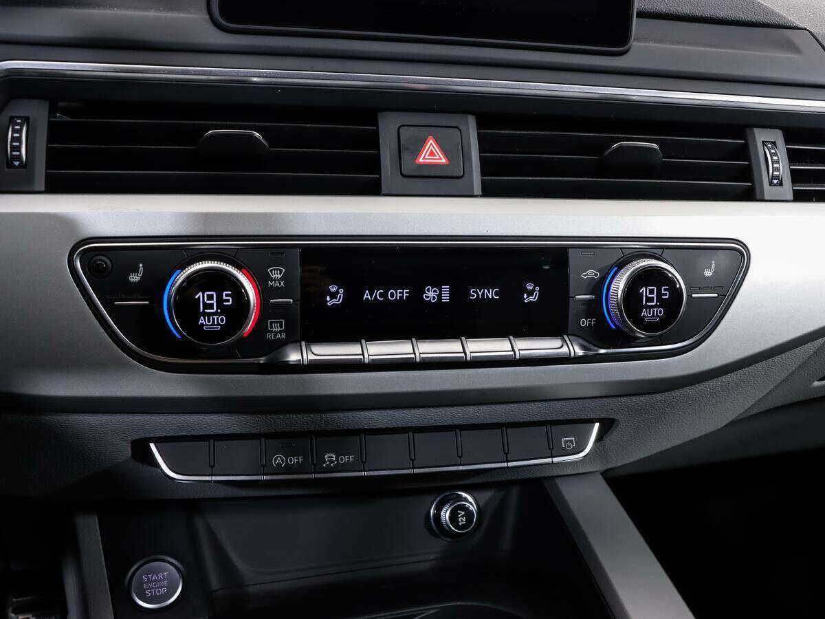 Купить Audi A4 с пробегом. Фото: #12