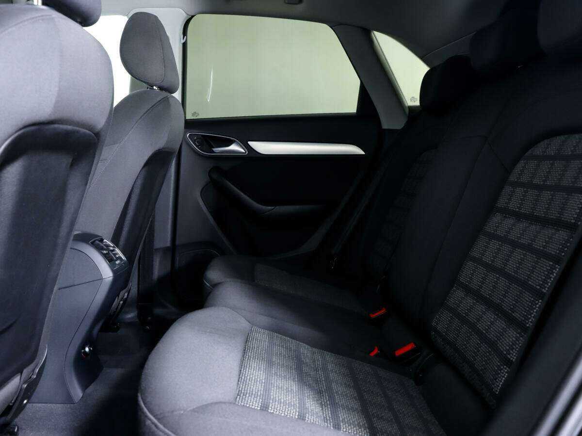 Купить Audi Q3 с пробегом. Фото: #10