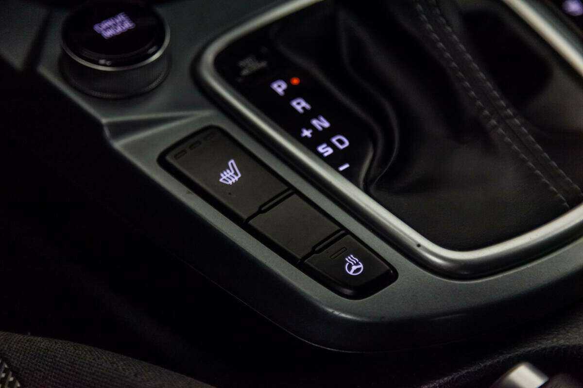 Купить Kia Seltos с пробегом. Фото: #17