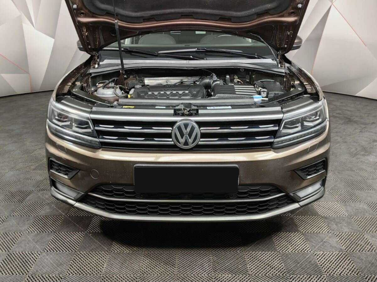 Купить Volkswagen Tiguan с пробегом. Фото: #16