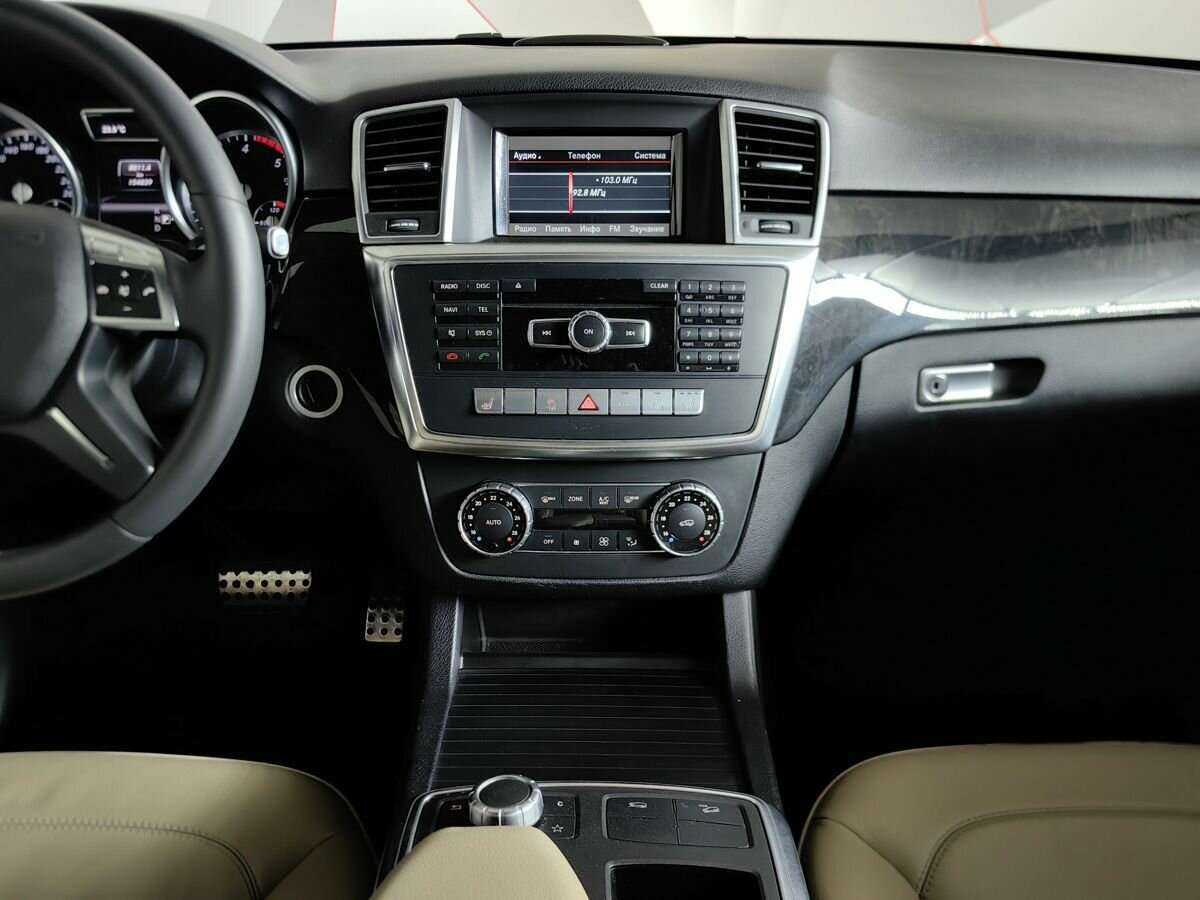 Купить Mercedes-Benz M-Класс с пробегом. Фото: #10