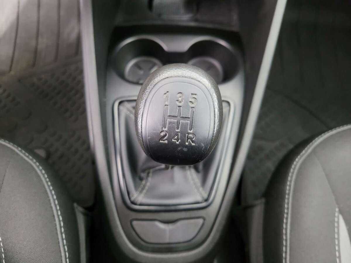 Купить Lada (ВАЗ) Vesta с пробегом. Фото: #12