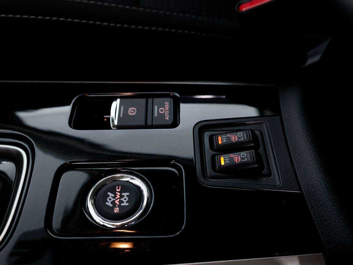 Купить Mitsubishi Outlander с пробегом. Фото: #20