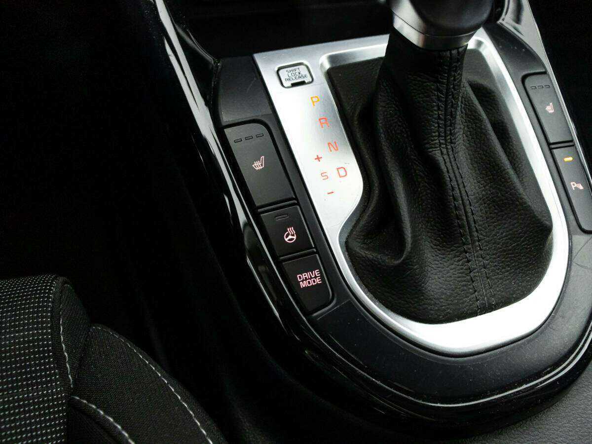 Купить Kia Cerato с пробегом. Фото: #15