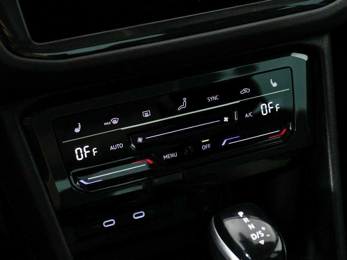 Купить Volkswagen Tiguan с пробегом. Фото: #14