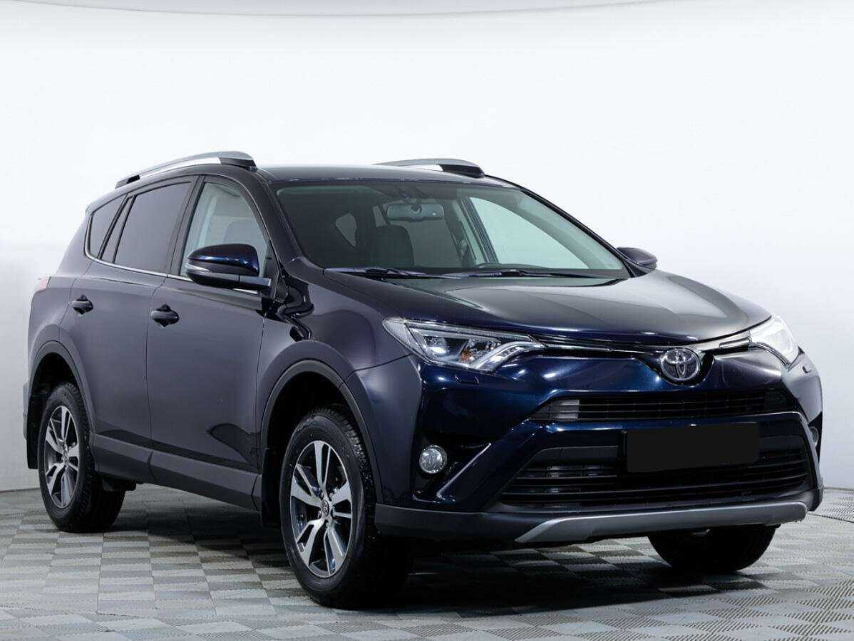 Купить Toyota RAV4 с пробегом. Фото: #1