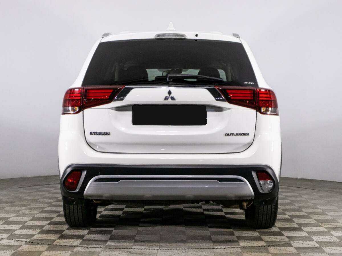 Купить Mitsubishi Outlander с пробегом. Фото: #5