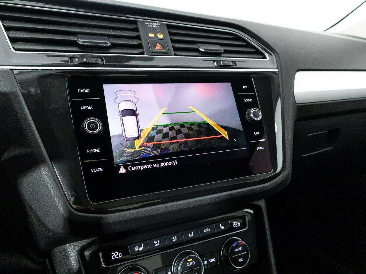 Купить Volkswagen Tiguan с пробегом. Фото: #14