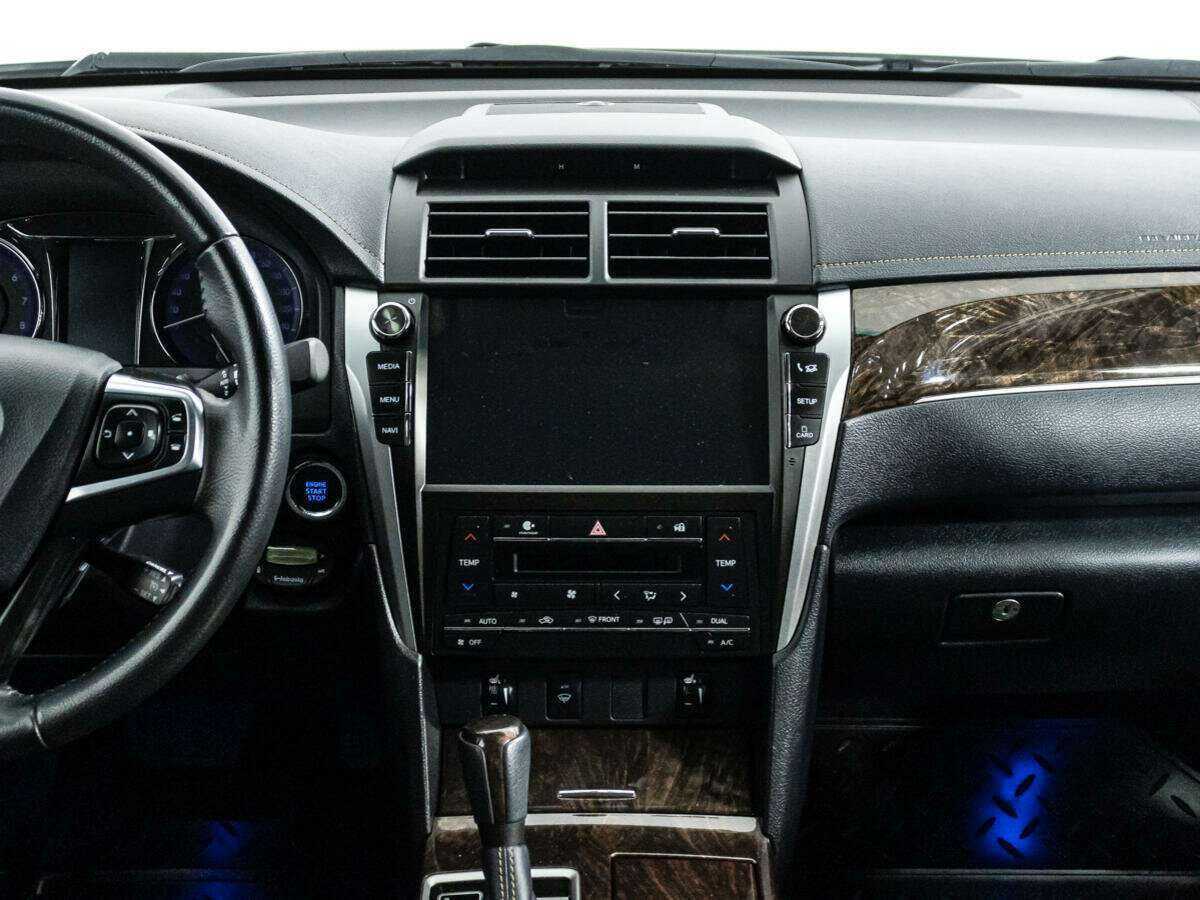 Купить Toyota Camry с пробегом. Фото: #13