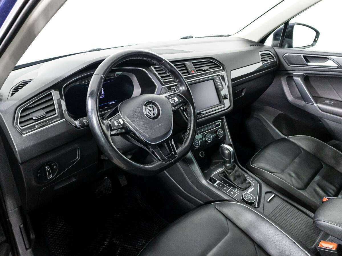 Купить Volkswagen Tiguan с пробегом. Фото: #10