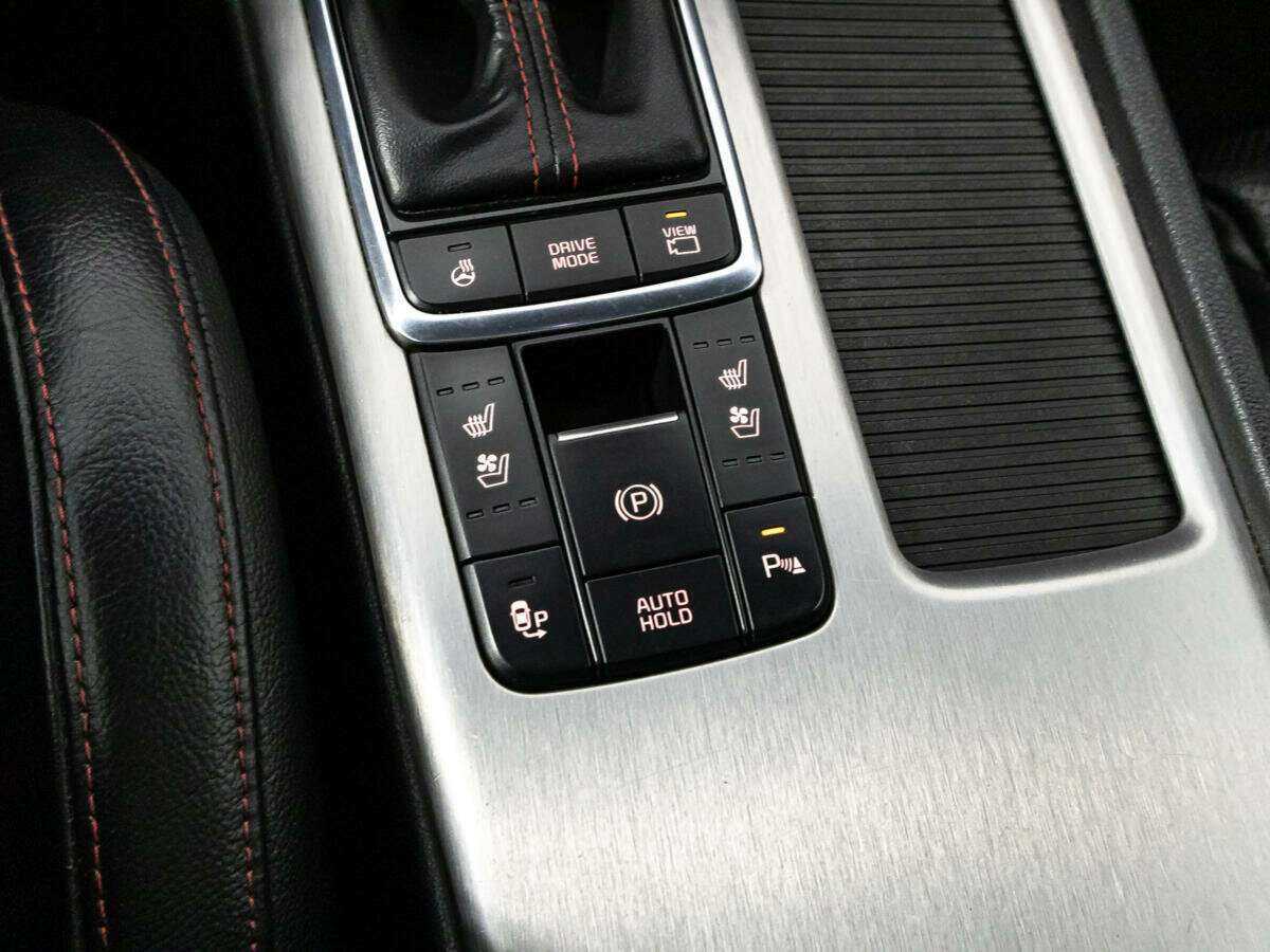 Купить Kia Optima с пробегом. Фото: #18