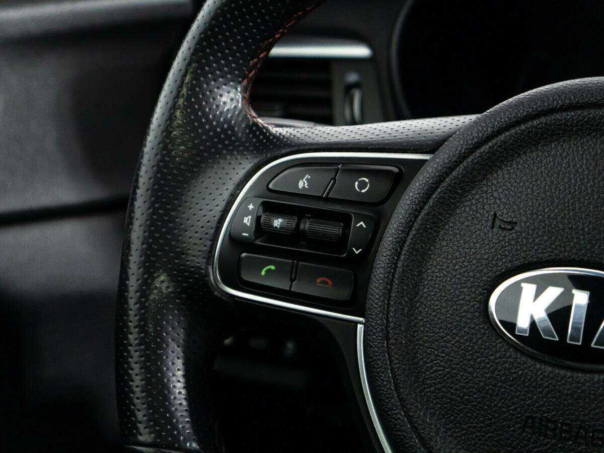 Купить Kia Optima с пробегом. Фото: #23