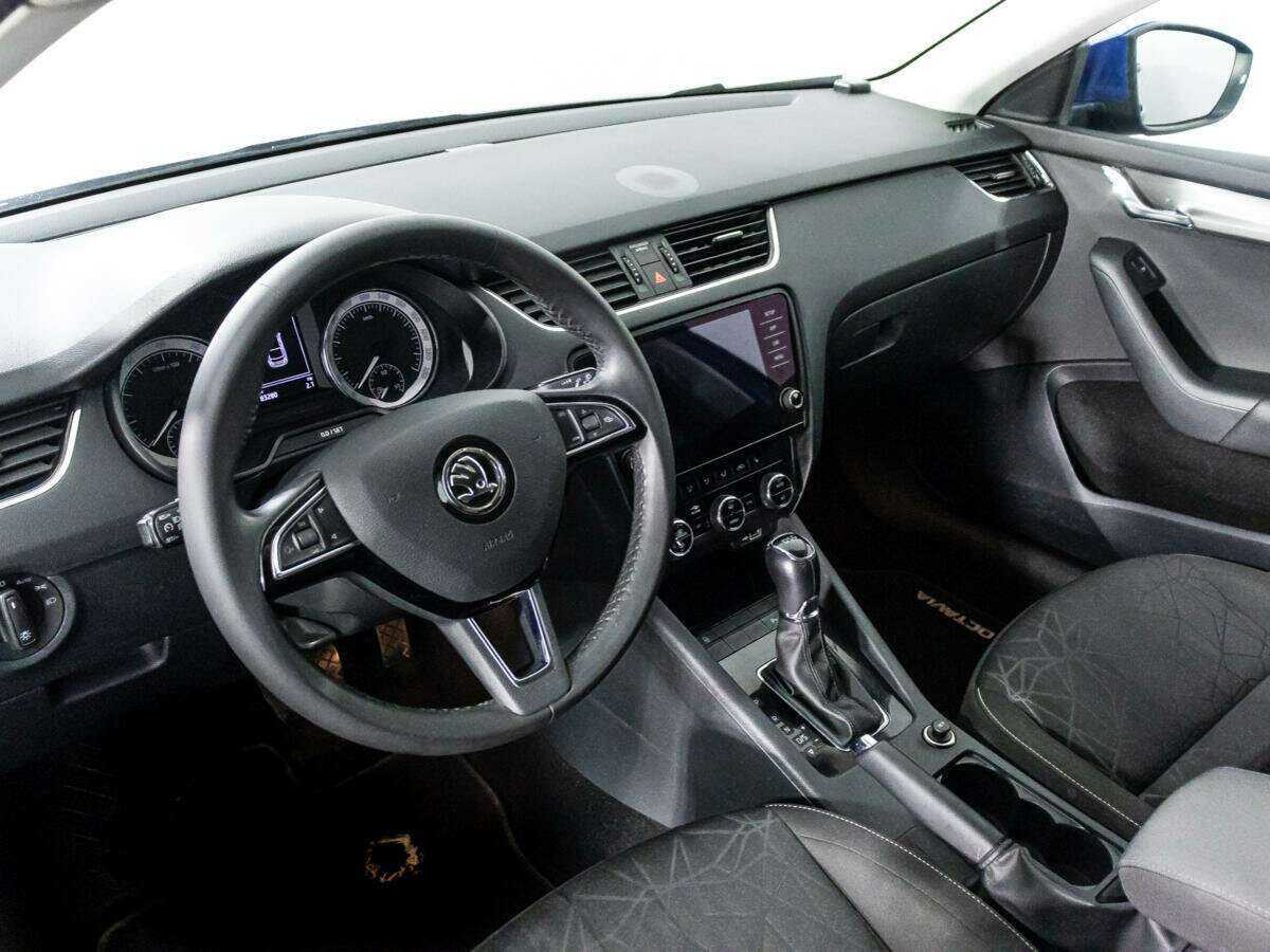 Купить Skoda Octavia с пробегом. Фото: #10