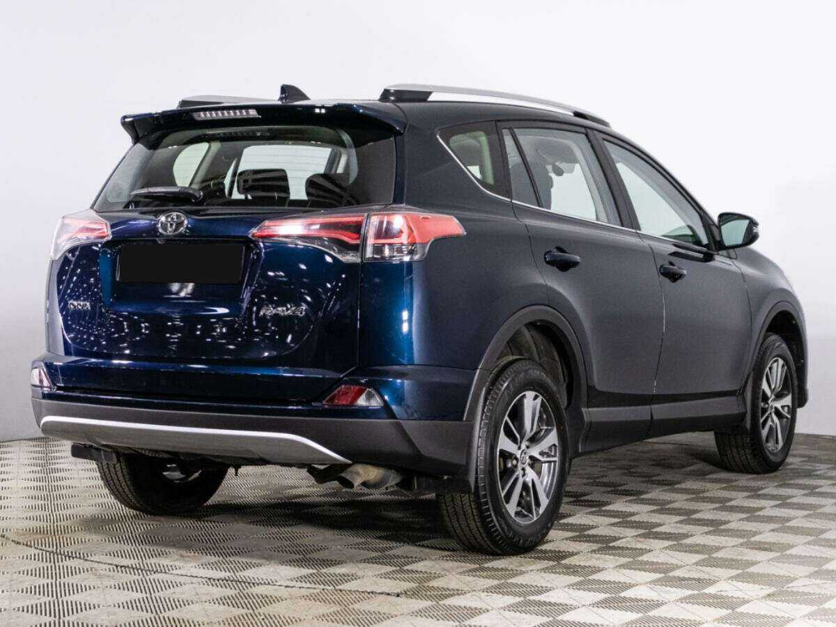 Купить Toyota RAV4 с пробегом. Фото: #4