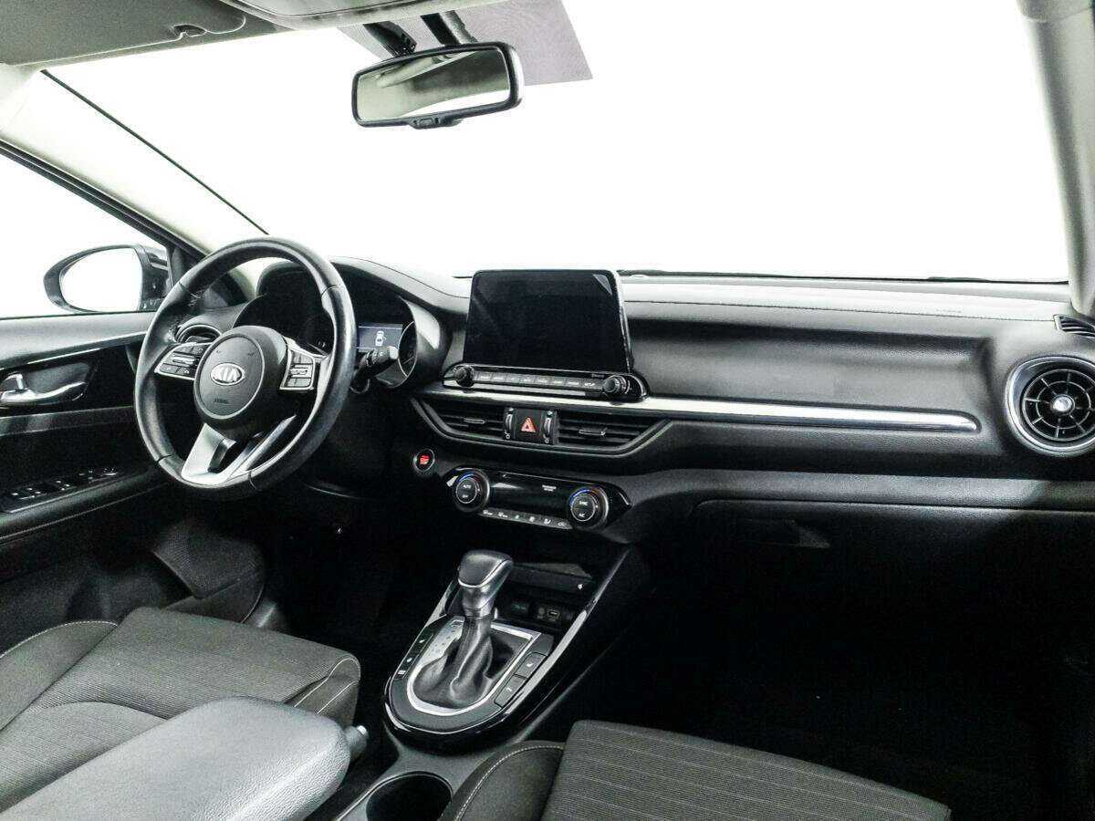 Купить Kia Cerato с пробегом. Фото: #8