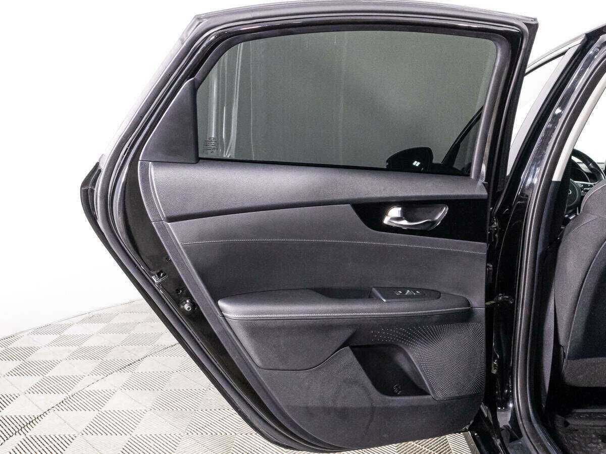 Купить Kia Cerato с пробегом. Фото: #25