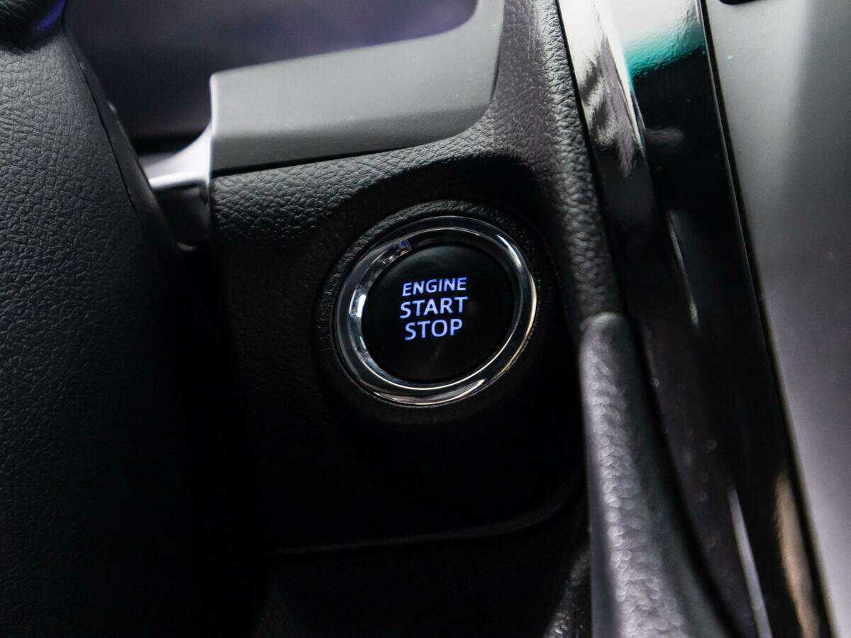 Купить Toyota Camry с пробегом. Фото: #21