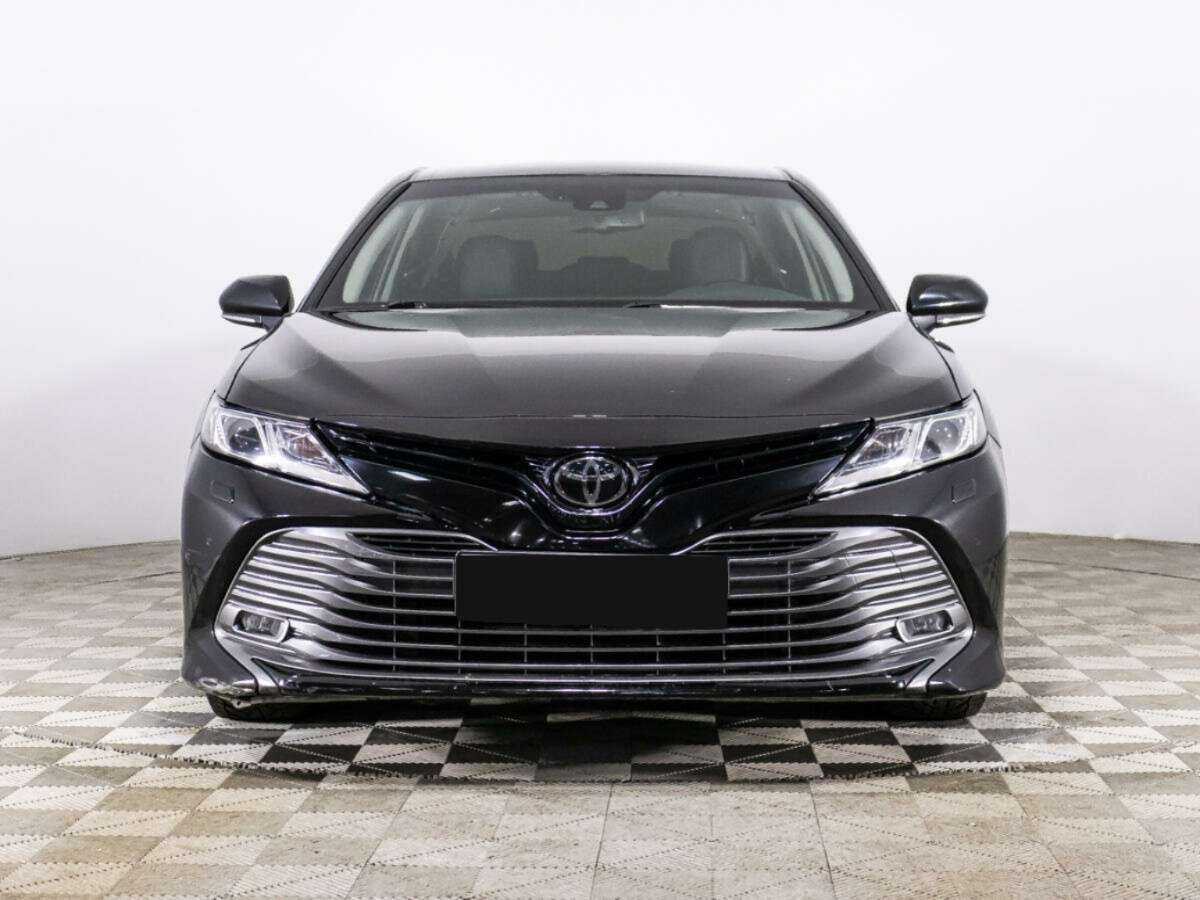 Купить Toyota Camry с пробегом. Фото: #1