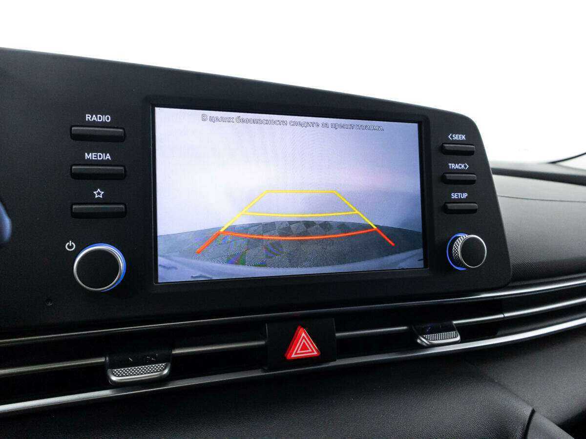 Купить Hyundai Elantra с пробегом. Фото: #15