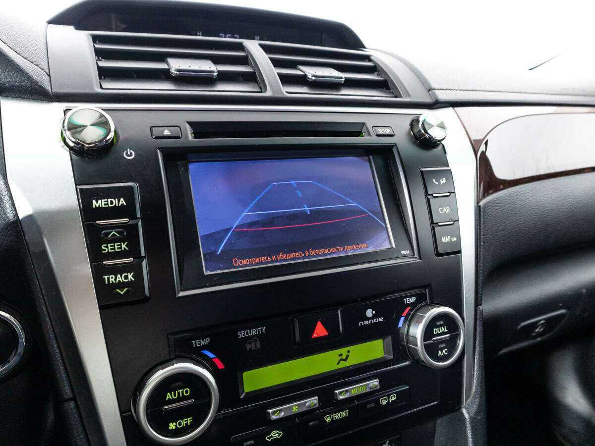 Купить Toyota Camry с пробегом. Фото: #15