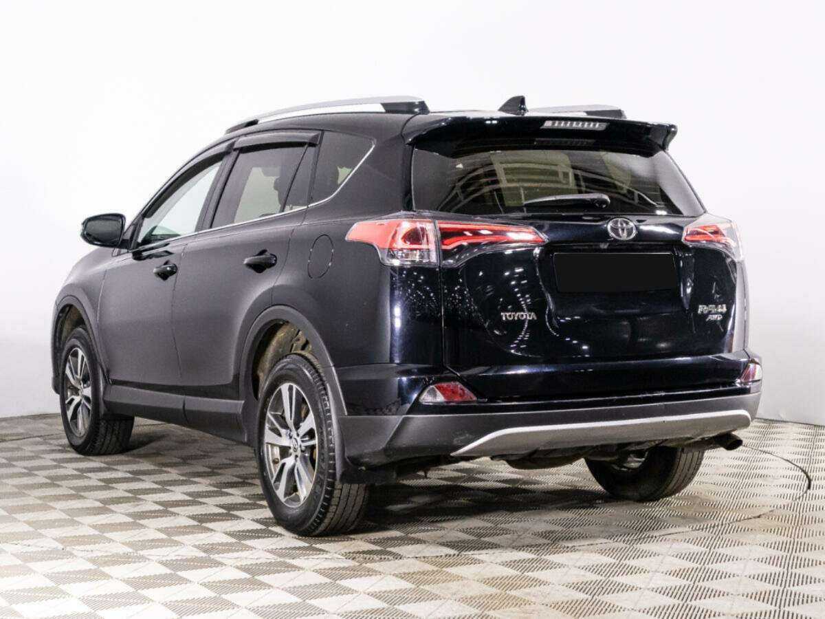 Купить Toyota RAV4 с пробегом. Фото: #6