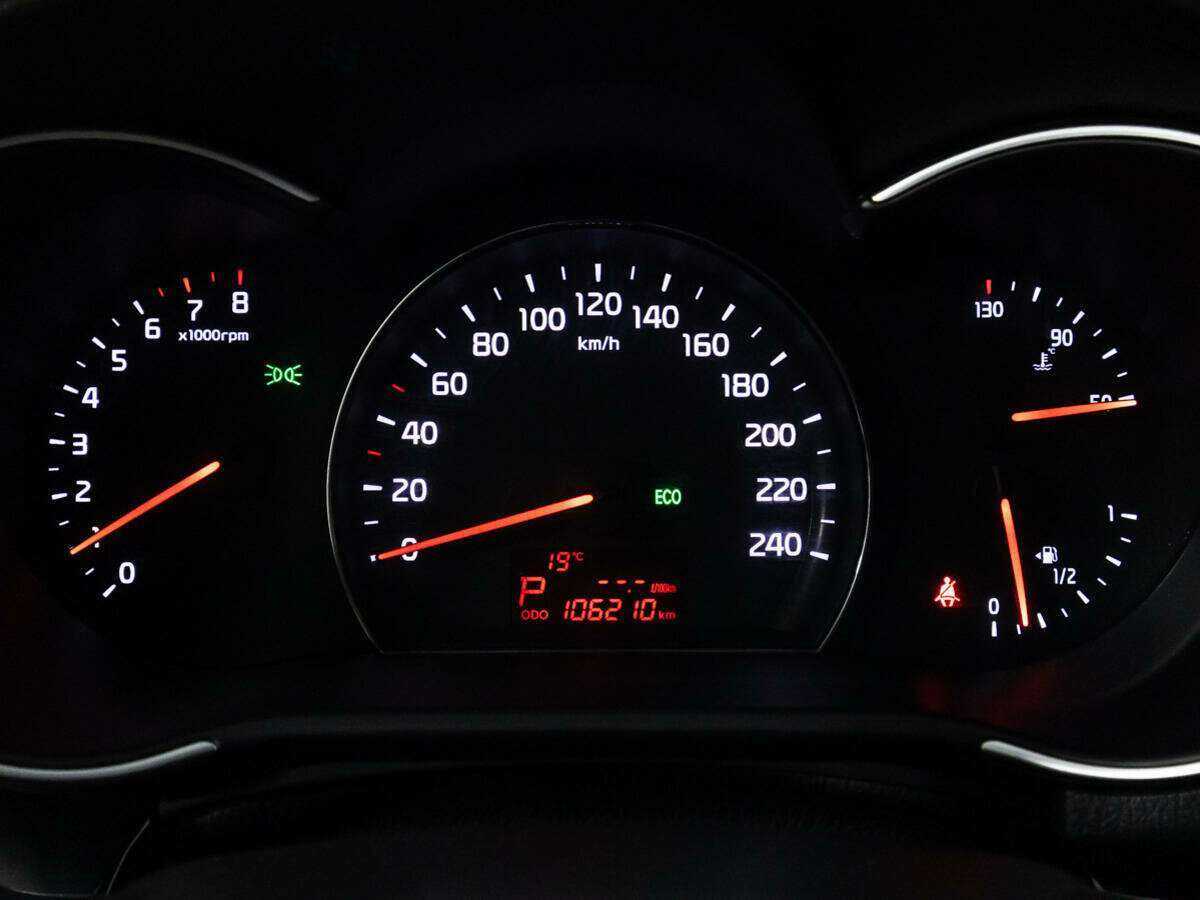 Купить Kia Sorento с пробегом. Фото: #11