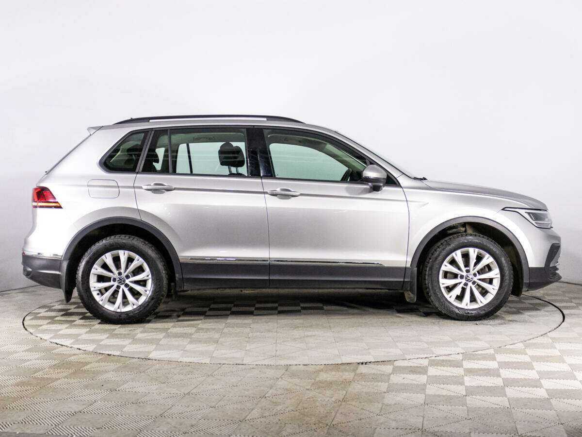 Купить Volkswagen Tiguan с пробегом. Фото: #3
