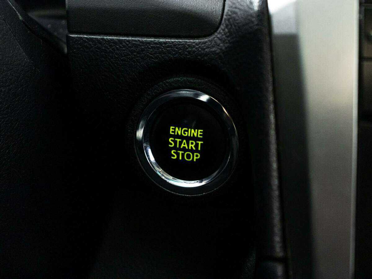 Купить Toyota Camry с пробегом. Фото: #16